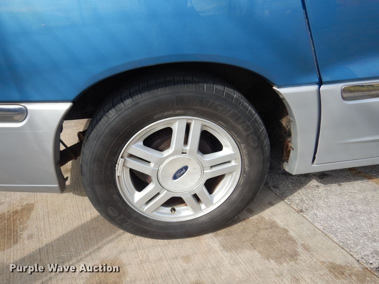 image for item KJ9005 2003 Ford Windstar  van