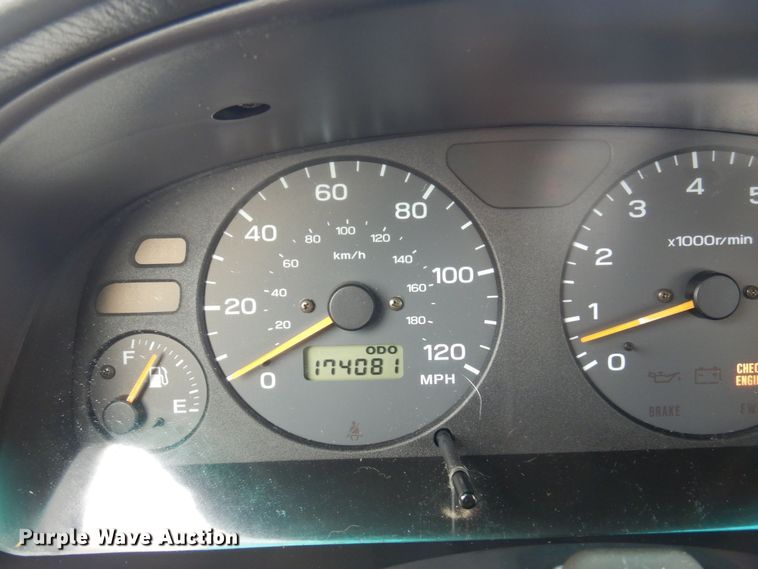 image for item KJ9010 2000 Subaru Forester  SUV
