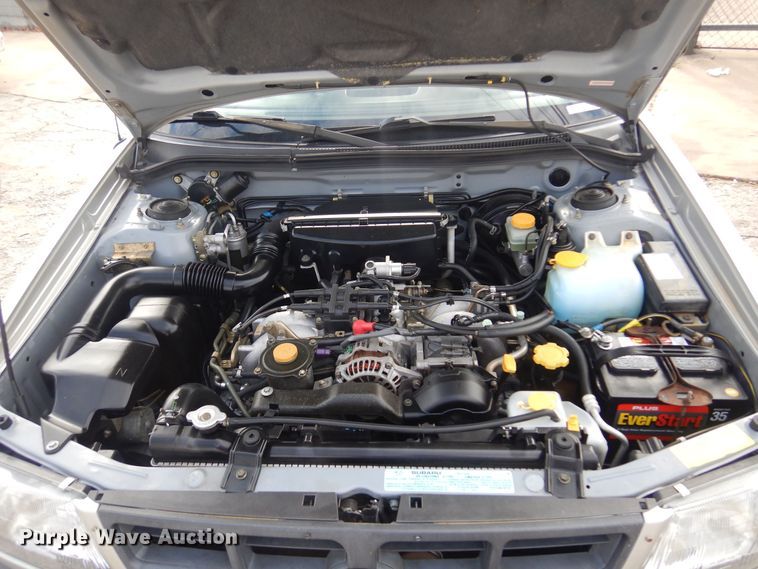 image for item KJ9010 2000 Subaru Forester  SUV