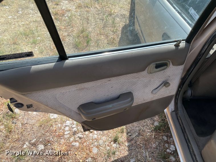 image for item KJ9707 1995 Geo Prizm