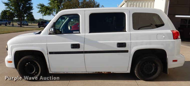 image for item KP9471 2014 VPG MV-1  handicap accessible van