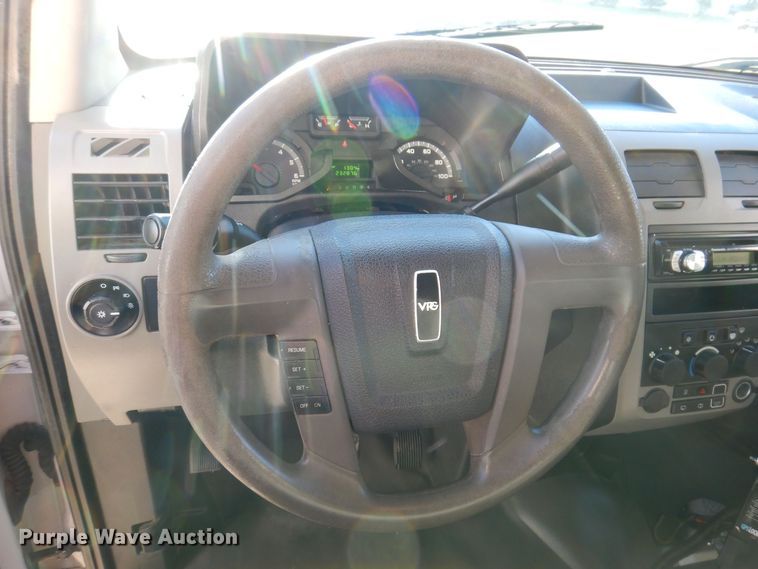 image for item KP9471 2014 VPG MV-1  handicap accessible van