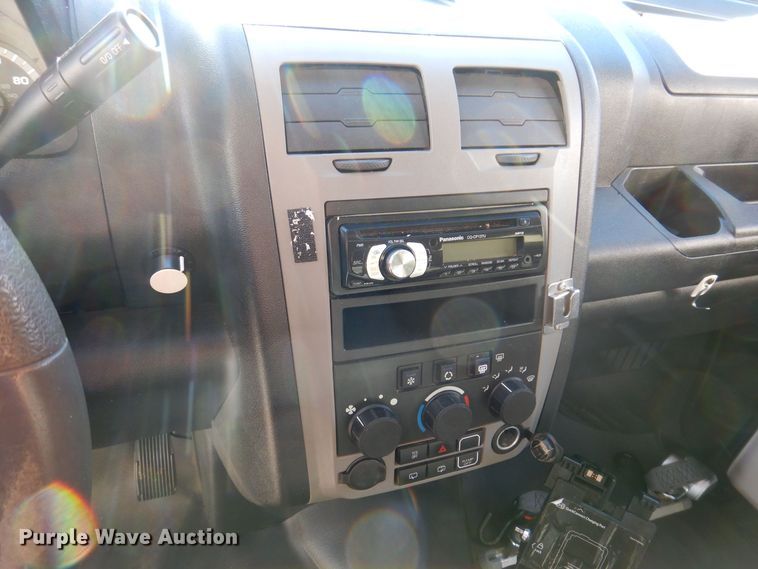 image for item KP9471 2014 VPG MV-1  handicap accessible van