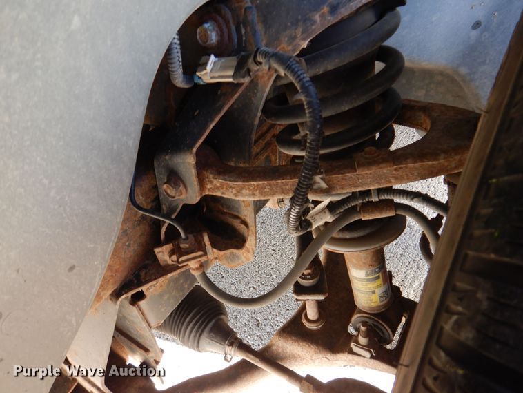 image for item KP9471 2014 VPG MV-1  handicap accessible van