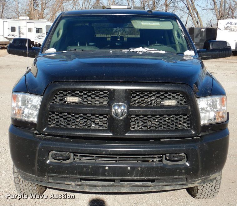 image for item KW9639 2017 Dodge Ram 2500HD  Crew Cab pickup truck