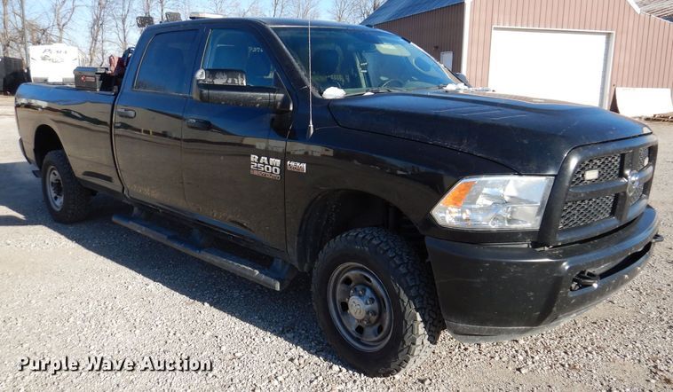 image for item KW9639 2017 Dodge Ram 2500HD  Crew Cab pickup truck