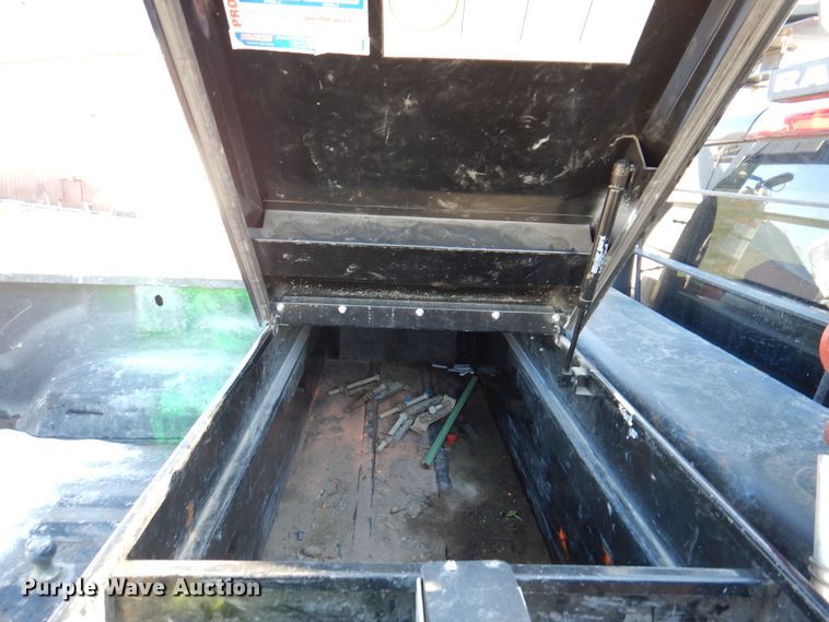 image for item KW9639 2017 Dodge Ram 2500HD  Crew Cab pickup truck