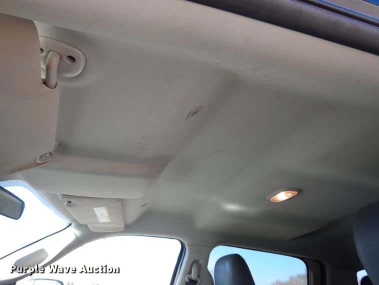 image for item KW9639 2017 Dodge Ram 2500HD  Crew Cab pickup truck