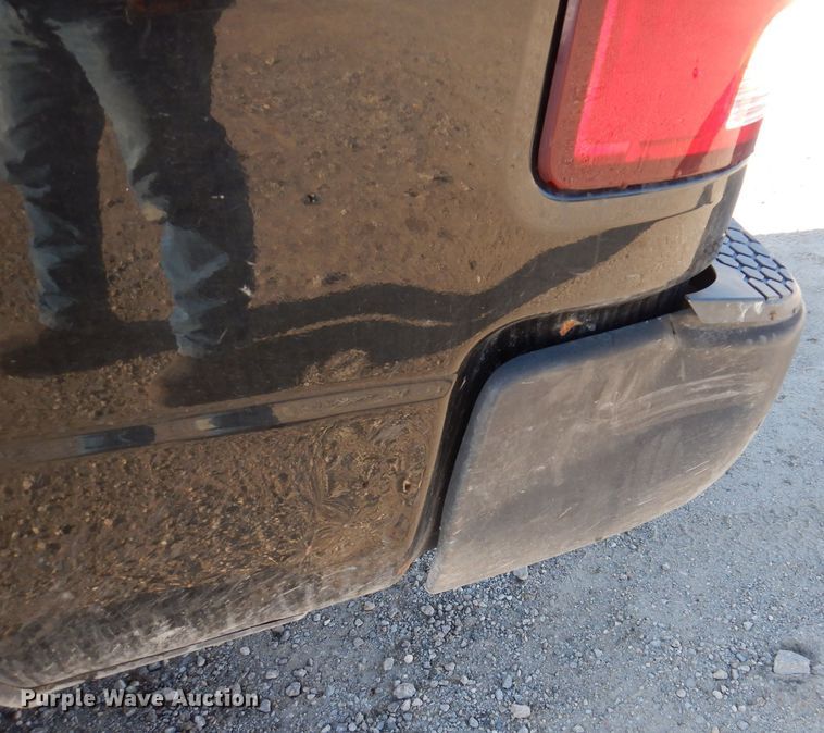 image for item KW9639 2017 Dodge Ram 2500HD  Crew Cab pickup truck