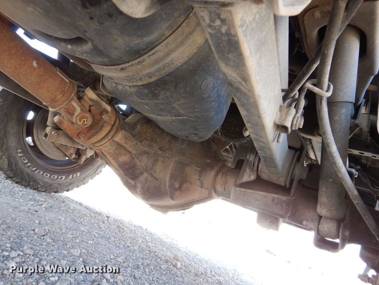 image for item KW9639 2017 Dodge Ram 2500HD  Crew Cab pickup truck