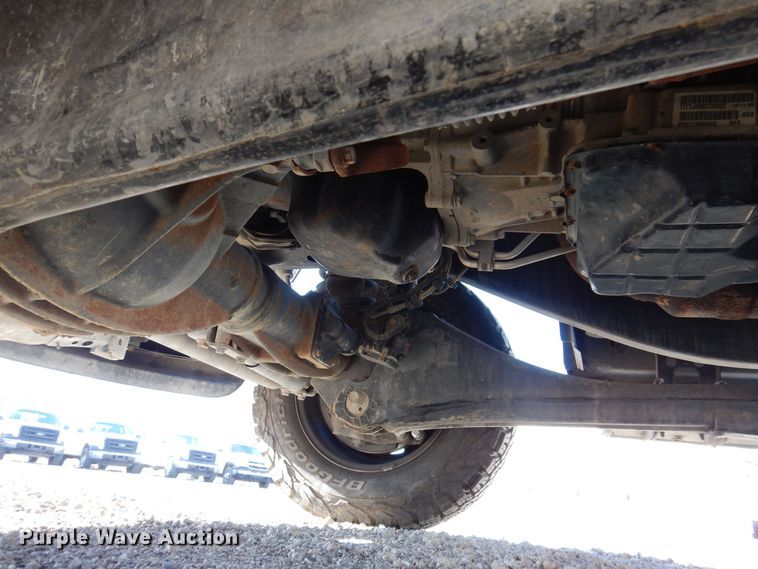 image for item KW9639 2017 Dodge Ram 2500HD  Crew Cab pickup truck