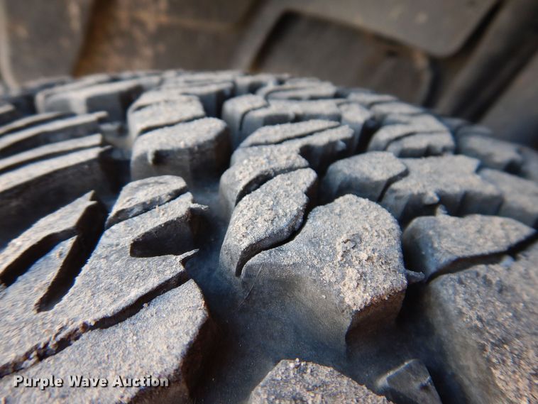 image for item KW9639 2017 Dodge Ram 2500HD  Crew Cab pickup truck