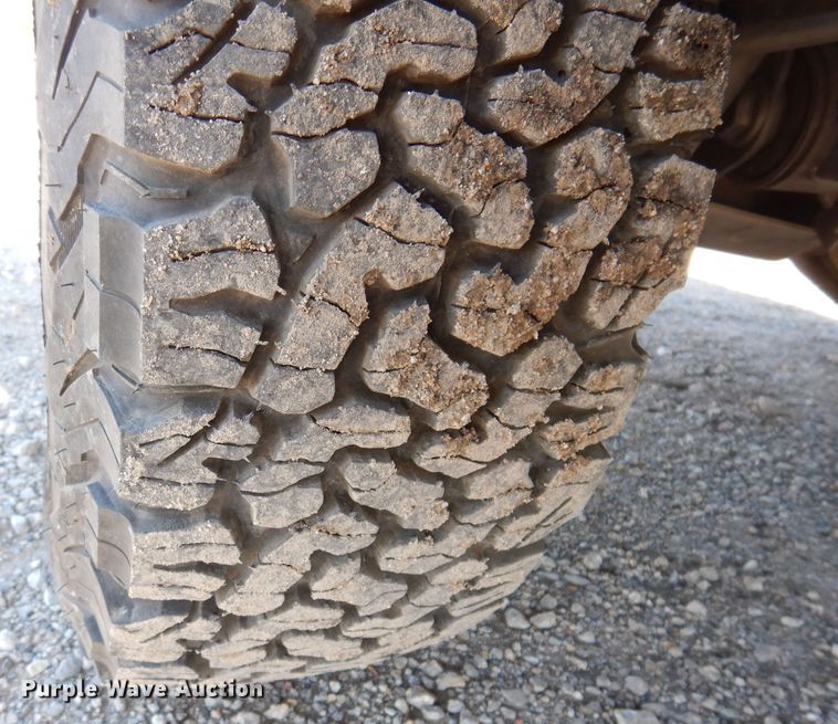 image for item KW9639 2017 Dodge Ram 2500HD  Crew Cab pickup truck