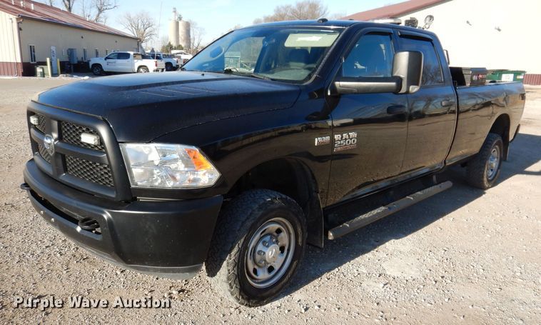 image for item KW9641 2017 Dodge Ram 2500HD  Crew Cab pickup truck