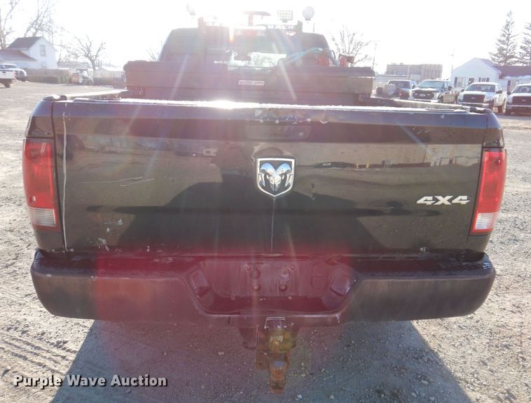 image for item KW9641 2017 Dodge Ram 2500HD  Crew Cab pickup truck