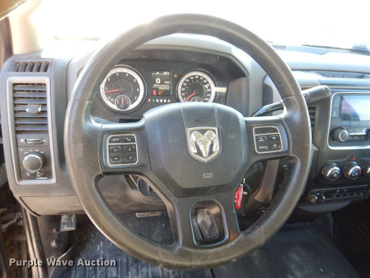 image for item KW9641 2017 Dodge Ram 2500HD  Crew Cab pickup truck