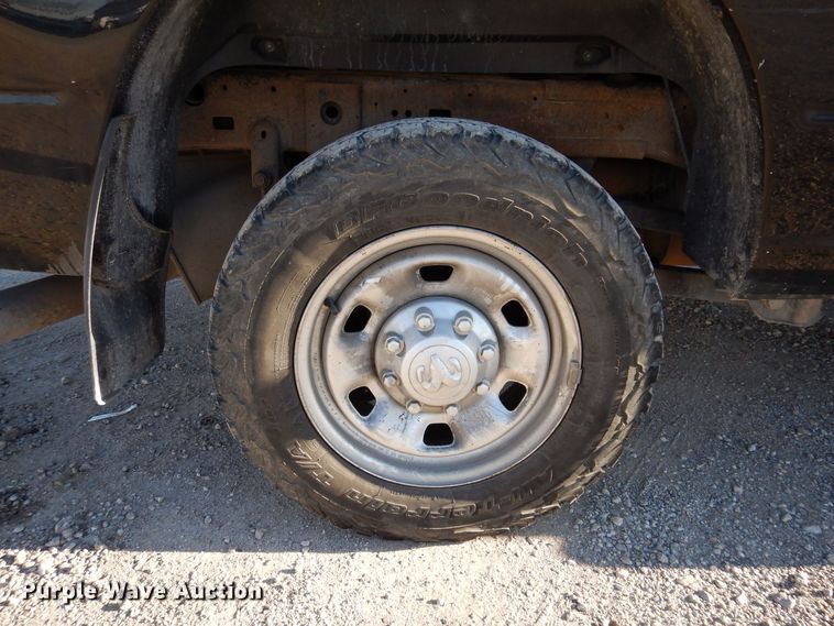 image for item KW9641 2017 Dodge Ram 2500HD  Crew Cab pickup truck