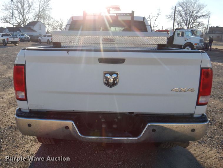 image for item KW9643 2018 Dodge Ram 2500HD  Crew Cab pickup truck