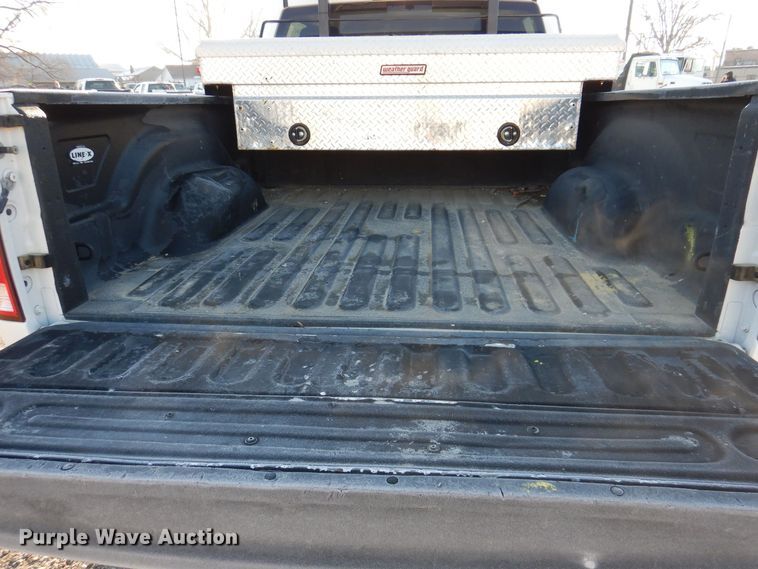 image for item KW9643 2018 Dodge Ram 2500HD  Crew Cab pickup truck