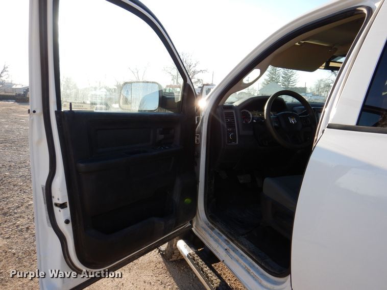 image for item KW9643 2018 Dodge Ram 2500HD  Crew Cab pickup truck