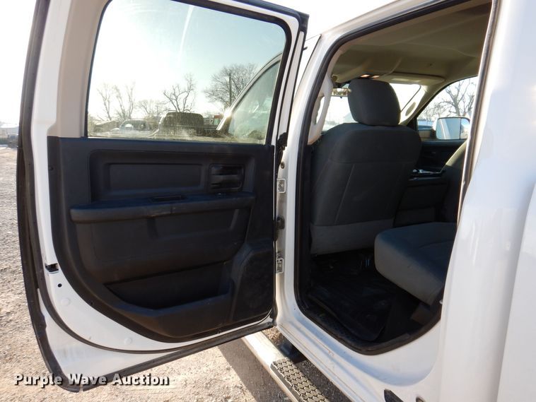 image for item KW9643 2018 Dodge Ram 2500HD  Crew Cab pickup truck