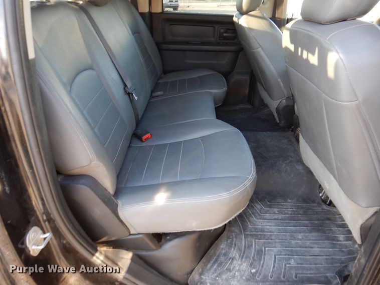 image for item KW9644 2017 Dodge Ram 2500HD  Crew Cab pickup truck