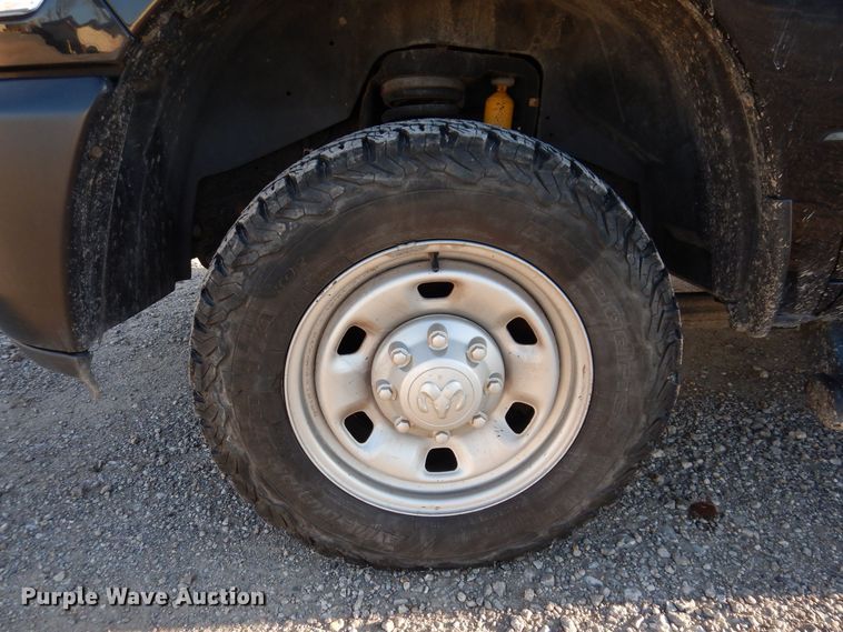 image for item KW9644 2017 Dodge Ram 2500HD  Crew Cab pickup truck