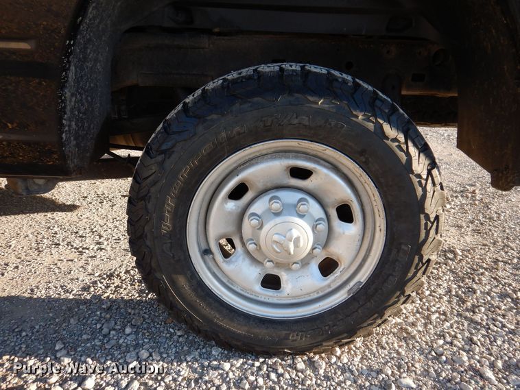 image for item KW9644 2017 Dodge Ram 2500HD  Crew Cab pickup truck