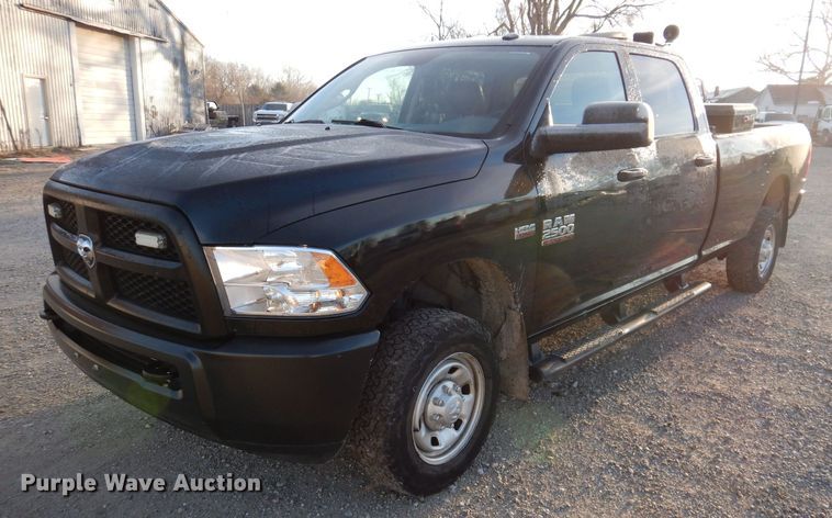 image for item KW9645 2017 Dodge Ram 2500HD  Crew Cab pickup truck