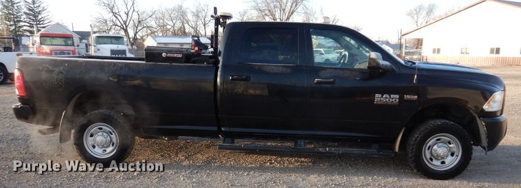 image for item KW9645 2017 Dodge Ram 2500HD  Crew Cab pickup truck