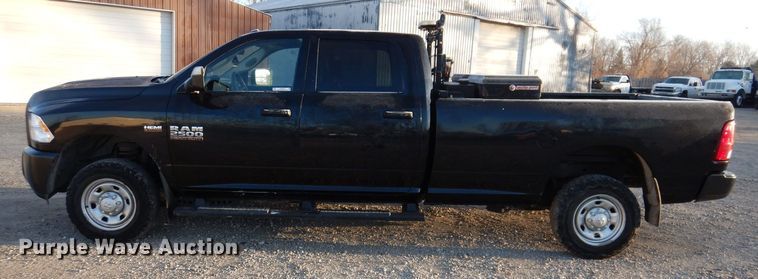 image for item KW9645 2017 Dodge Ram 2500HD  Crew Cab pickup truck