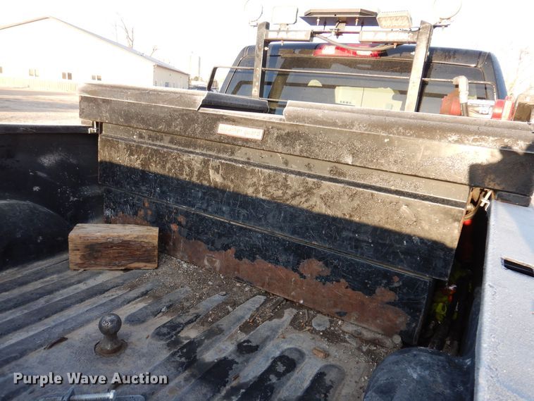 image for item KW9645 2017 Dodge Ram 2500HD  Crew Cab pickup truck