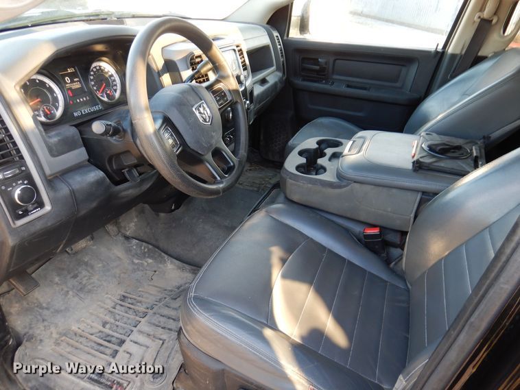 image for item KW9645 2017 Dodge Ram 2500HD  Crew Cab pickup truck