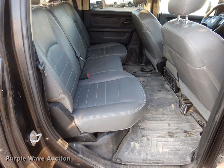 image for item KW9645 2017 Dodge Ram 2500HD  Crew Cab pickup truck