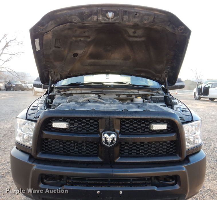 image for item KW9645 2017 Dodge Ram 2500HD  Crew Cab pickup truck