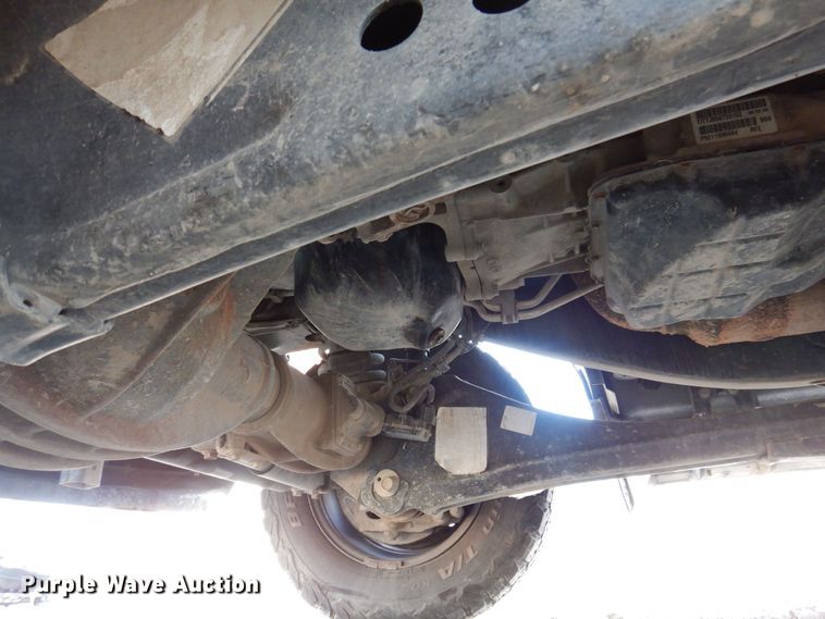 image for item KW9645 2017 Dodge Ram 2500HD  Crew Cab pickup truck