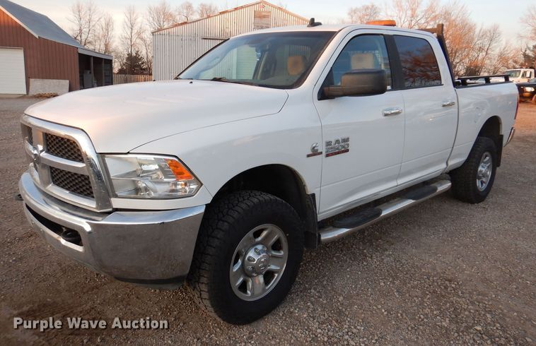 image for item KW9648 2016 Dodge Ram 2500HD  Crew Cab pickup truck