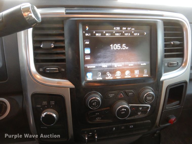 image for item KW9648 2016 Dodge Ram 2500HD  Crew Cab pickup truck