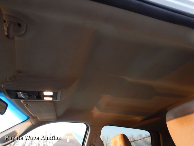 image for item KW9648 2016 Dodge Ram 2500HD  Crew Cab pickup truck