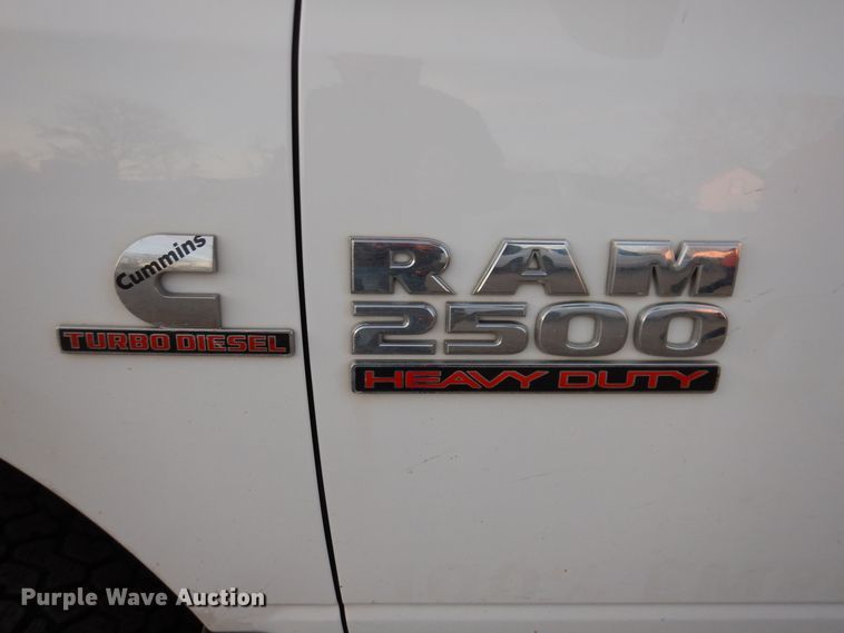 image for item KW9648 2016 Dodge Ram 2500HD  Crew Cab pickup truck