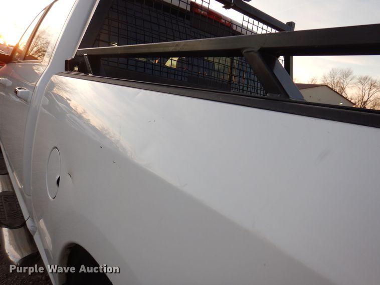 image for item KW9648 2016 Dodge Ram 2500HD  Crew Cab pickup truck