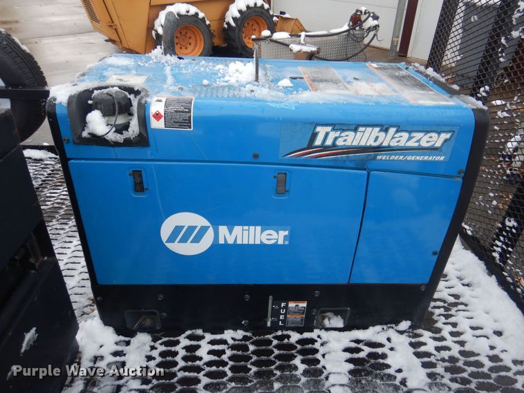 image for item KW9684 Miller Trailblazer 325 EFI  welder/generator