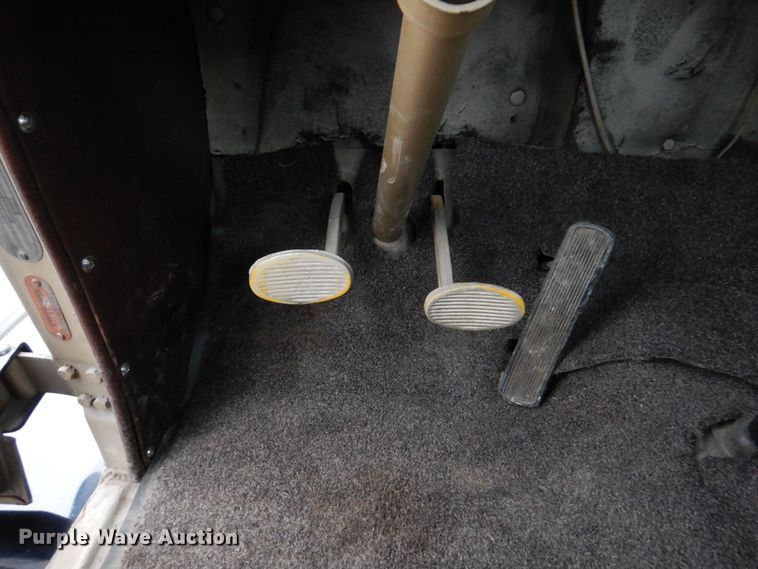 image for item KW9694 1947 Dodge WFMA38  flatbed truck