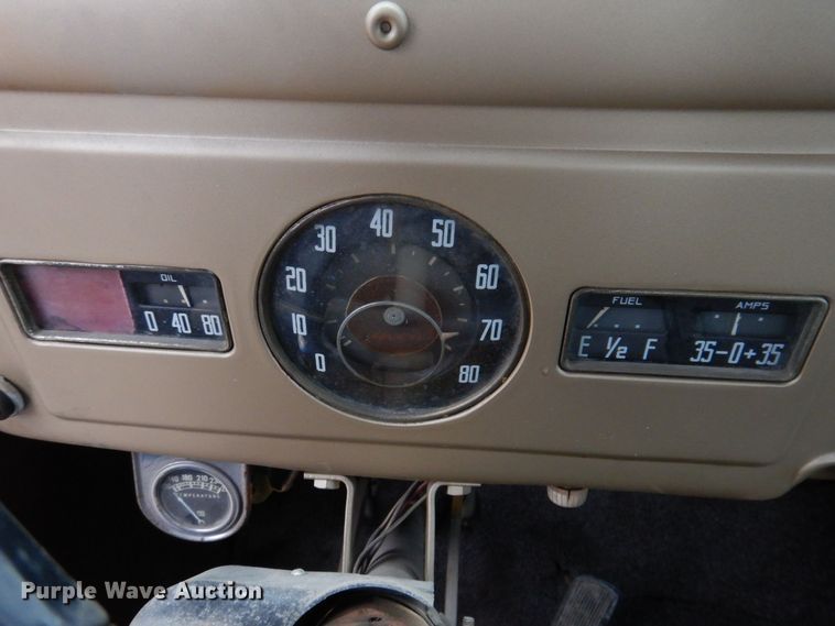 image for item KW9694 1947 Dodge WFMA38  flatbed truck