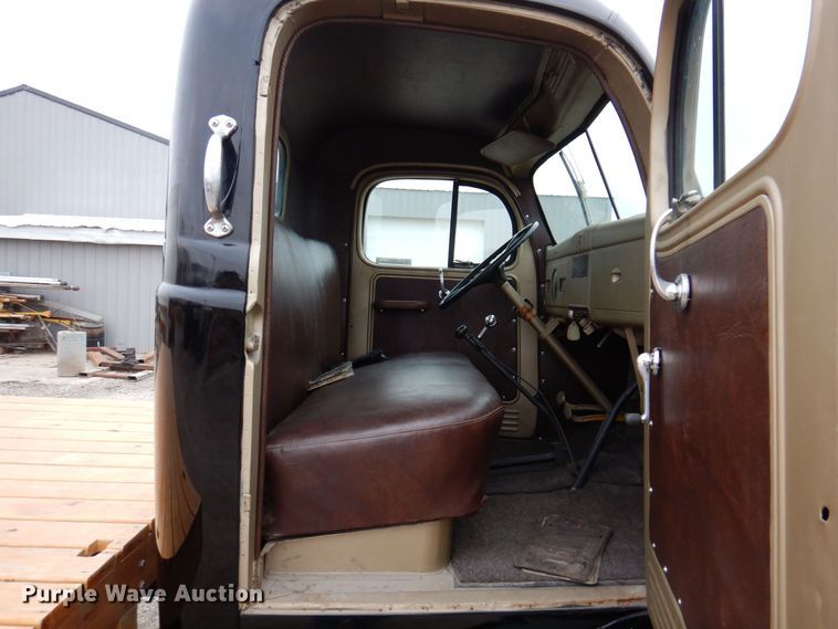 image for item KW9694 1947 Dodge WFMA38  flatbed truck