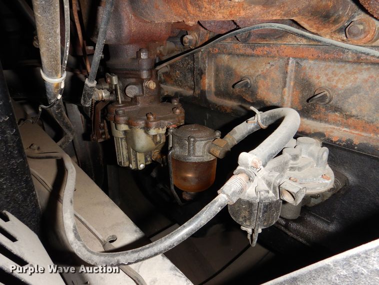 image for item KW9694 1947 Dodge WFMA38  flatbed truck