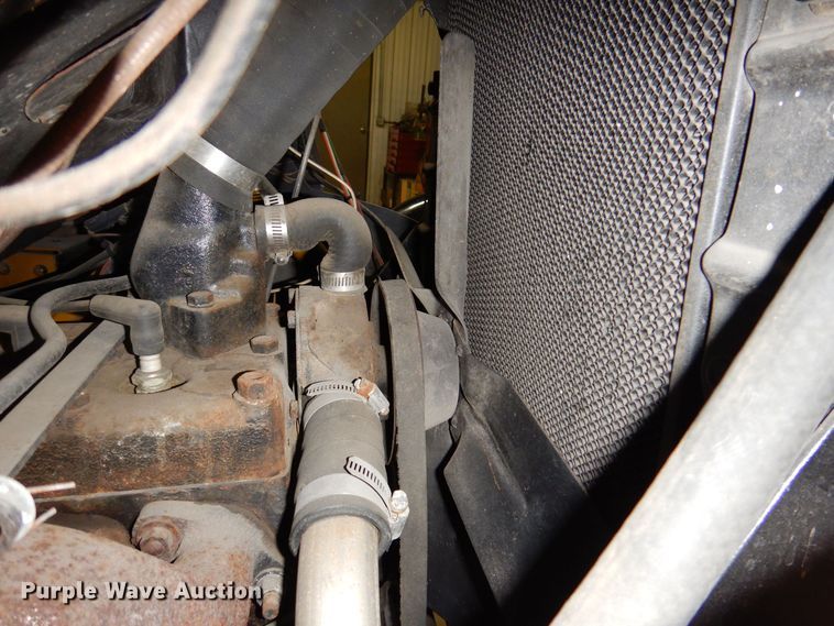 image for item KW9694 1947 Dodge WFMA38  flatbed truck