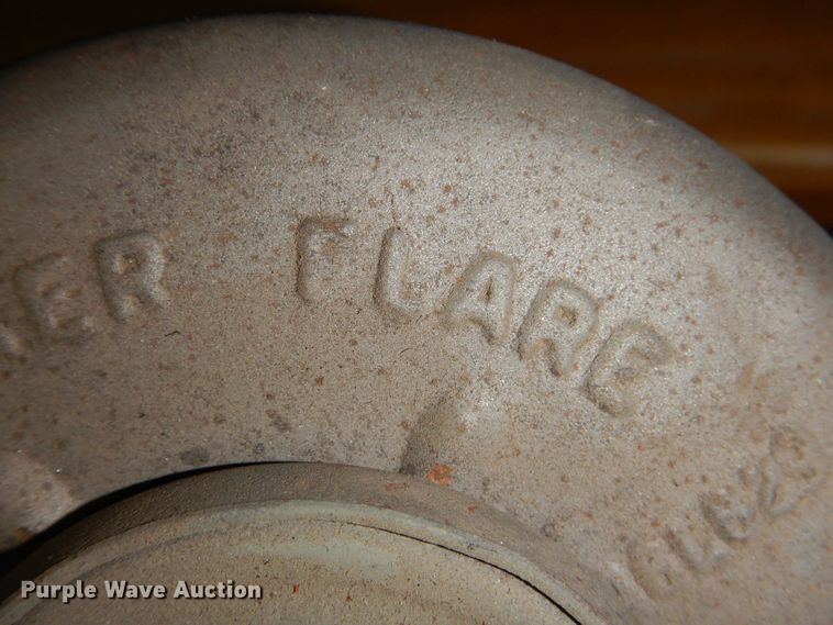 image for item KW9694 1947 Dodge WFMA38  flatbed truck