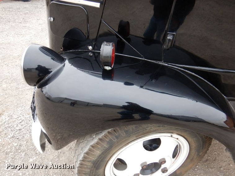 image for item KW9694 1947 Dodge WFMA38  flatbed truck