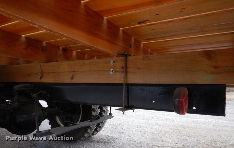 image for item KW9694 1947 Dodge WFMA38  flatbed truck